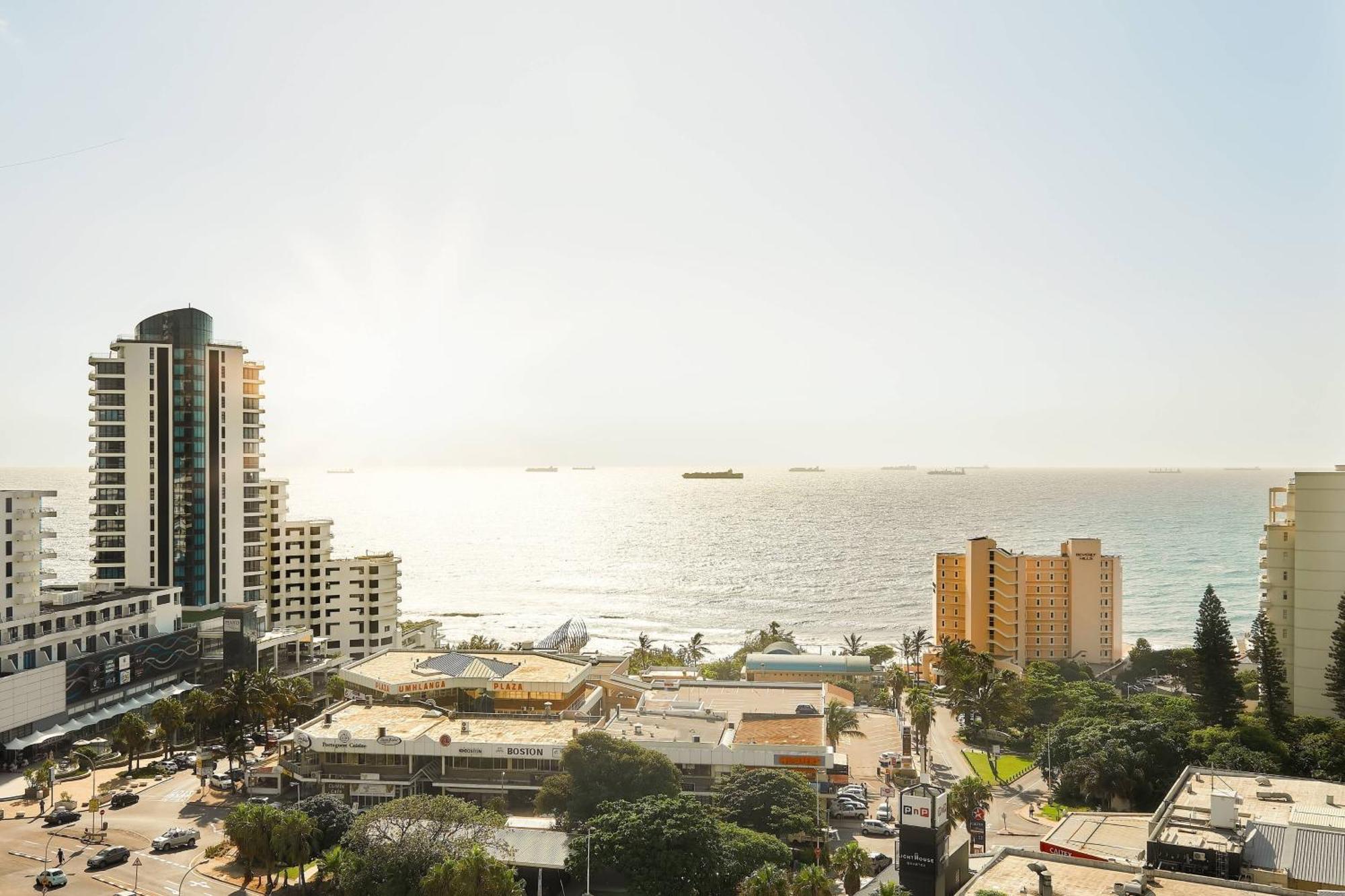 Protea Hotel By Marriott Durban Umhlanga Exterior photo